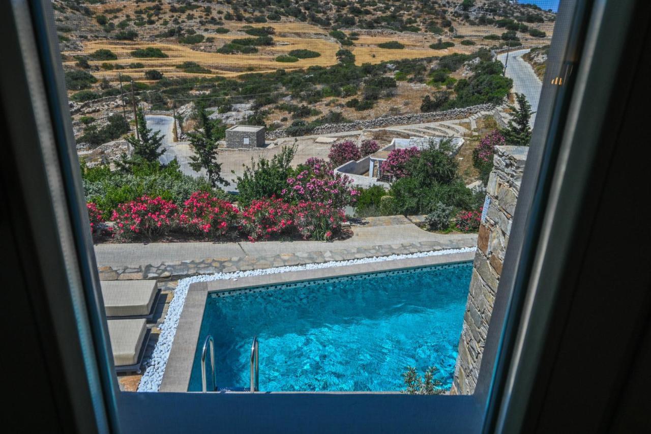 Schinoza Luxury Suites Schoinoussa 外观 照片