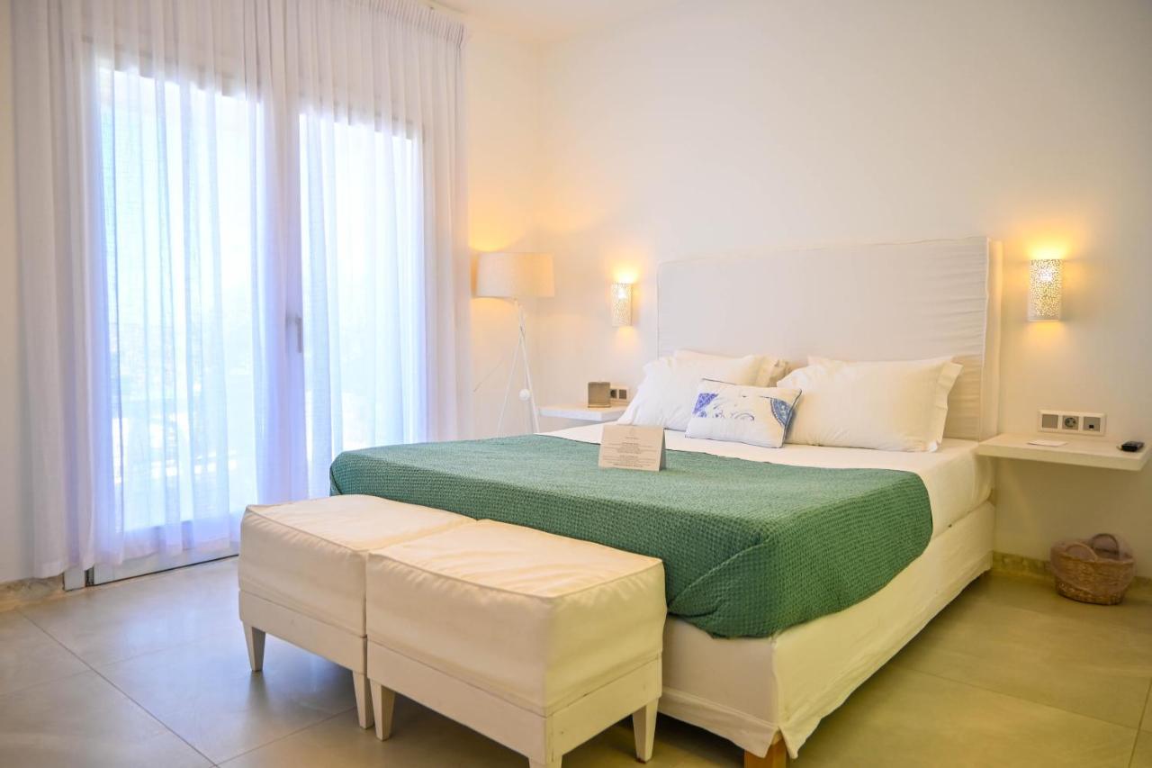 Schinoza Luxury Suites Schoinoussa 外观 照片