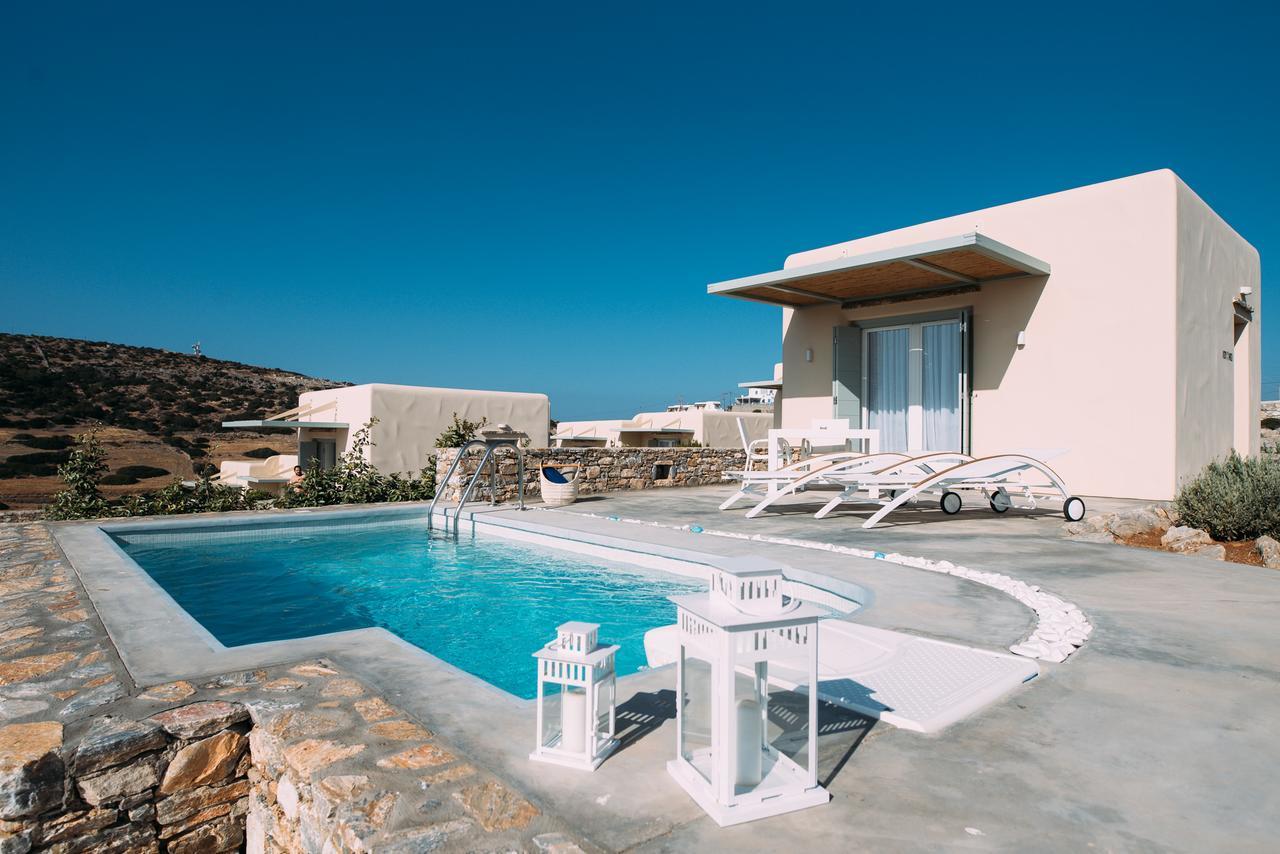 Schinoza Luxury Suites Schoinoussa 外观 照片